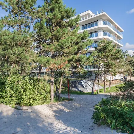 Apartment Prestizowe Natural Darlowko By Renters